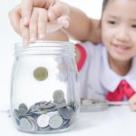 Tips Mengelola Uang Lebaran Si Kecil