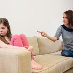 5 Dampak Negatif Orang Tua Memarahi Anak