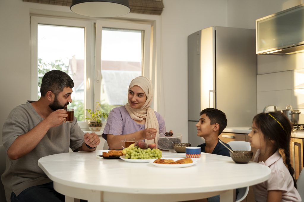 Menggali Hikmah Puasa Ramadhan untuk Anak-Anak