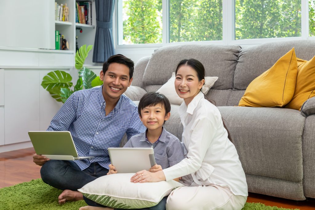 Pentingnya Peran Ayah dalam Mendidik Anak