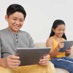 Mengurangi Kecanduan Gadget pada Anak Selama Liburan